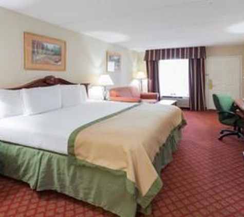 Baymont Inn & Suites - Covington, GA