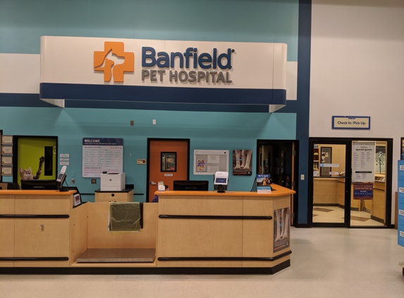 Banfield Pet Hospital - Colorado Springs, CO