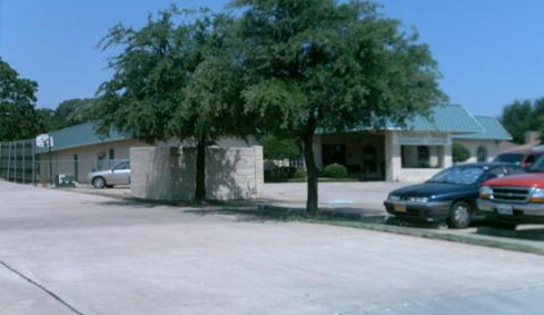 Bedford Central KinderCare - Bedford, TX