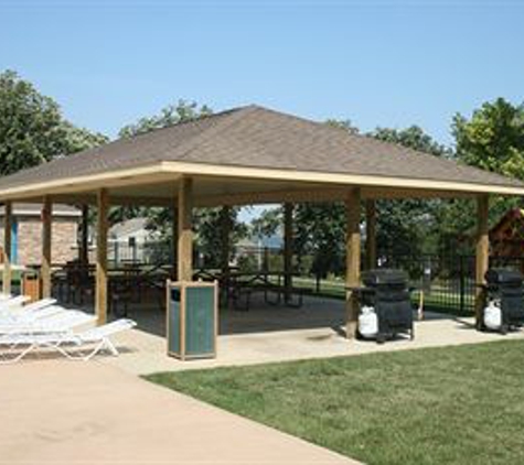 Bridges Bay Resort - Arnolds Park, IA