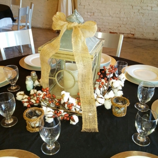 The French Market & Tavern - Locust Grove, GA. Event table-set up