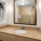 Holiday Inn Express & Suites Wilmington-Newark by IHG