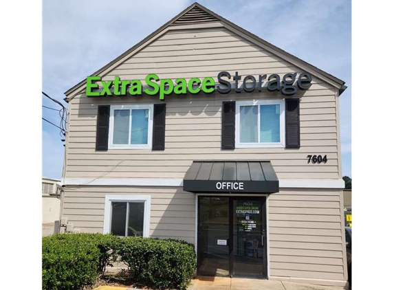 Extra Space Storage - Riverdale, GA