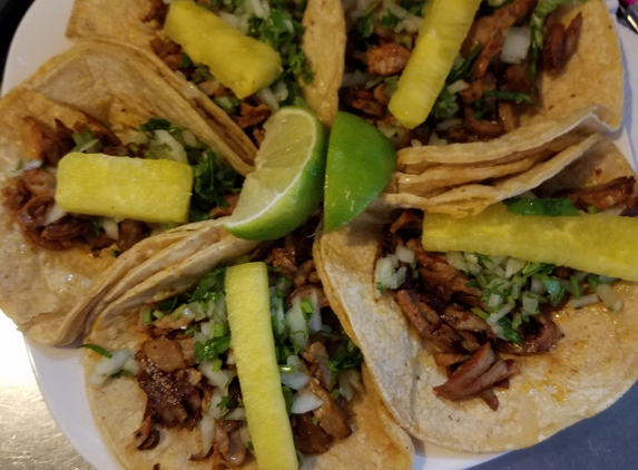 Tacos El Tio - Chicago, IL