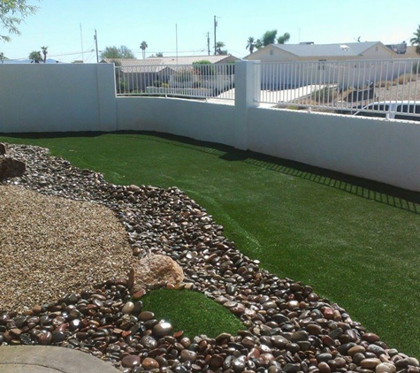 Garitee Landscapes & Bobcat Service - lake havasu city, AZ