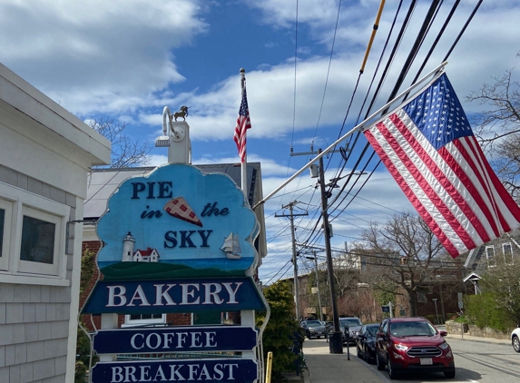 Pie in the Sky Bakery & Internet Cafe - Woods Hole, MA