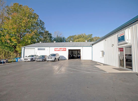 HK Auto/Truck Service - Columbus, IN