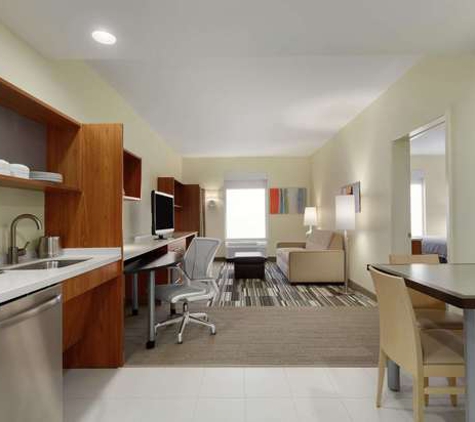 HOME2 SUITES BY HILTON DALLAS-FRISCO, TX - Frisco, TX