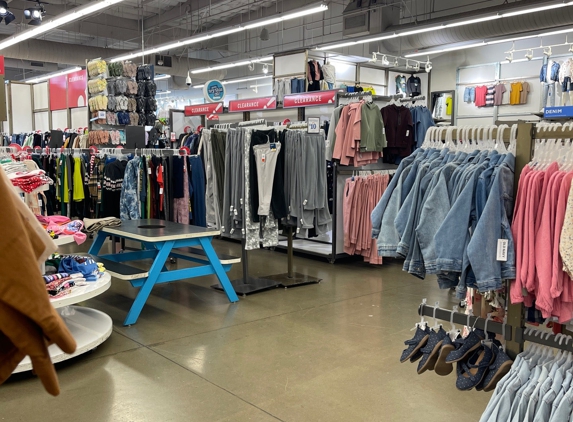 Old Navy - San Diego, CA