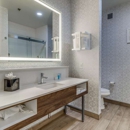 Hampton Inn & Suites Gainesville - Hotels