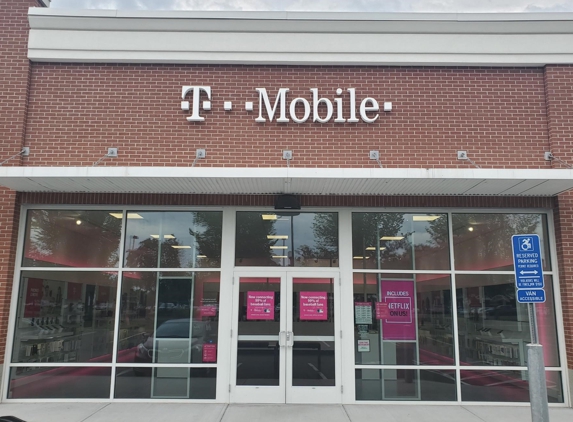 T-Mobile - Windsor, CT