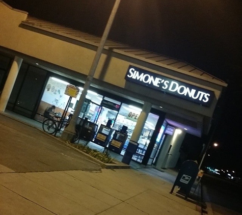 Simone Donuts - Long Beach, CA