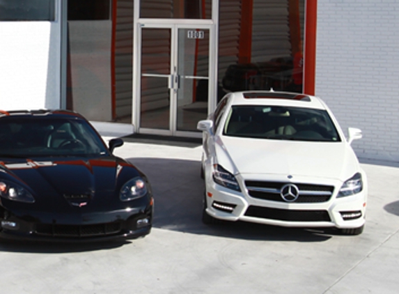Jumbo Luxury Cars - Hollywood, FL