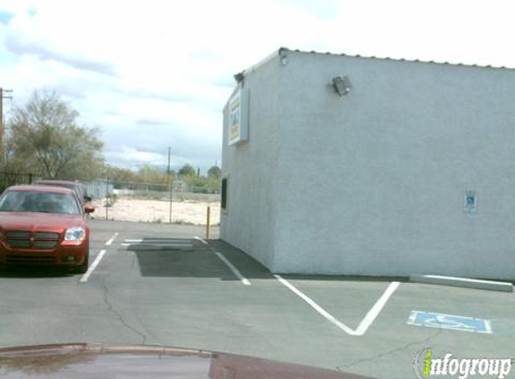 Family Auto/Truck Center - Tucson, AZ