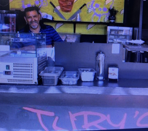 Tury's Tacos - San Diego, CA. The man himself, Tury!