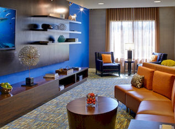 Courtyard by Marriott - Bradenton, FL