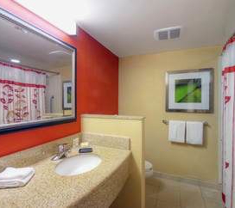 Courtyard by Marriott - Medford, OR