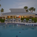 Charter Club Resort of Naples Bay - Hotels