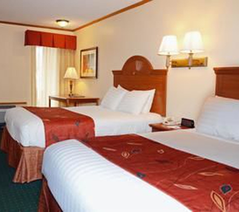 SureStay by Best Western Kansas City Country Inn North - Kansas City, MO