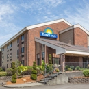 Quality Inn & Suites Clackamas-Portland - Motels