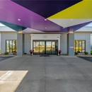 Spark by Hilton Cleveland Beachwood - Hotels