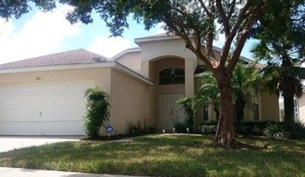 Advantage Vacation Homes - Kissimmee, FL