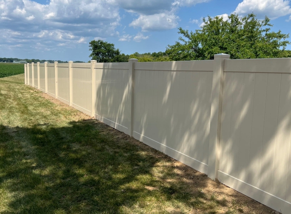 Yutka Fence - Kenosha, WI