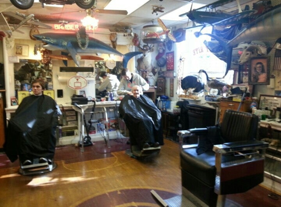 Cut Rite Barber Shop - Moline, IL