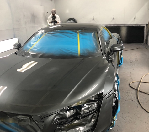 Maaco Collision Repair & Auto Painting - Pontiac, MI