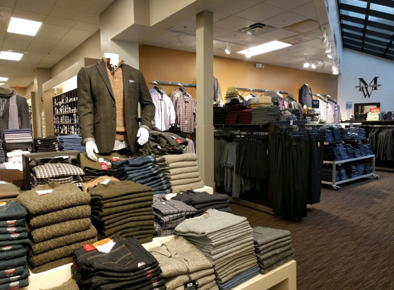 Men's Wearhouse - Pleasanton, CA