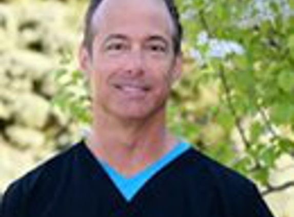 Marc  Cammarata DDS - Farmington, MI