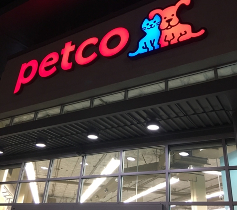 Petco - Los Angeles, CA