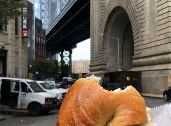 La Bagel Delight - Brooklyn, NY