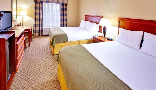 Holiday Inn Express & Suites Greenwood - Greenwood, MS