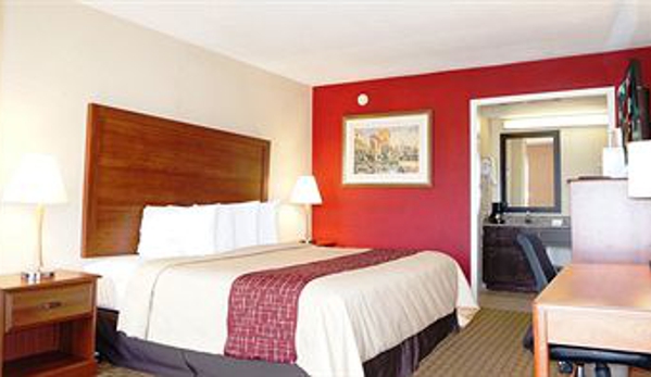 Red Roof Inn - Waco, TX