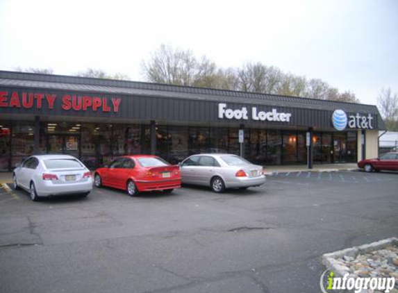 Foot Locker - Watchung, NJ