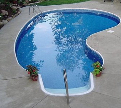 D & J Pool Builders - Kirtland, OH