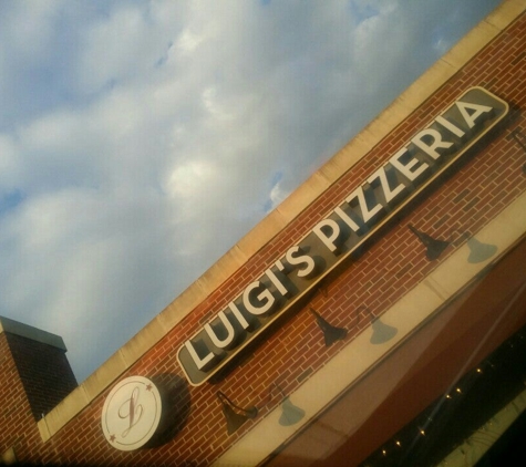 Luigis Restaurant & Bar Inc - New Hyde Park, NY