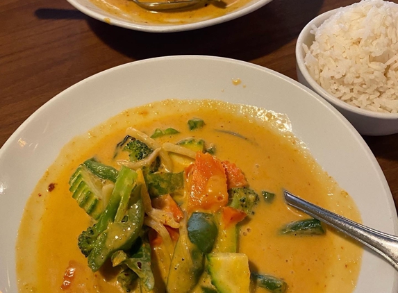 Thai Spices & Sushi - Cary, NC