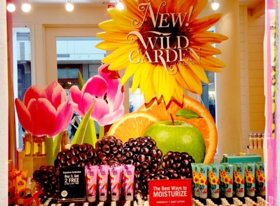 Bath & Body Works - Wauwatosa, WI