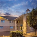 Days Inn by Wyndham Colorado Springs Airport - Hotels