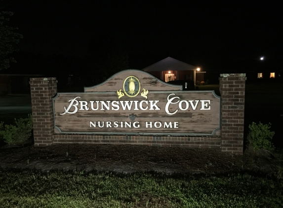 Brunswick Cove Living Center - Winnabow, NC