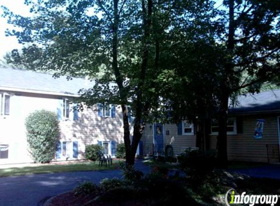 Pine Hill Retirement Home - Windham, NH