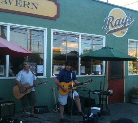 Ray's Deli and Tavern - Petaluma, CA