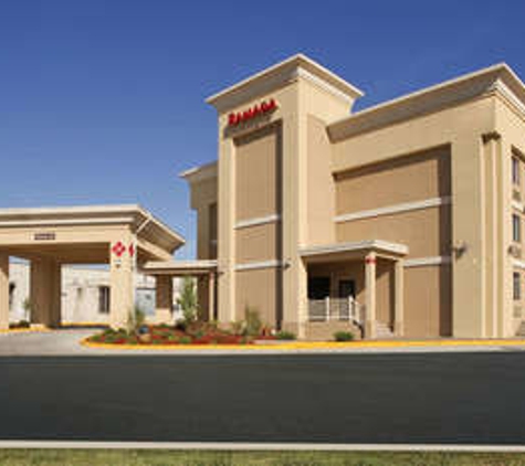 Ramada by Wyndham Tulsa - Tulsa, OK