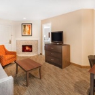 Hawthorn Suites by Wyndham Detroit Warren