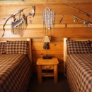 Shaver Lake Village Hotel - Hotels