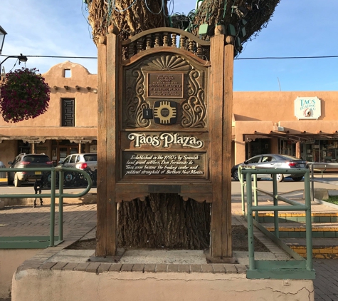 Indian Hills Inn-Taos Plaza - Taos, NM