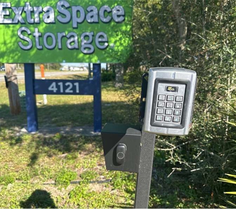 Extra Space Storage - Gulf Breeze, FL