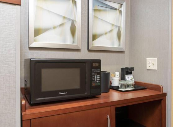 Courtyard by Marriott - Milwaukee, WI